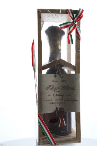 Süsswein, Tokaji Aszu 4 Puttonyos, 1956, Allami Gazdasagi Borkombinat